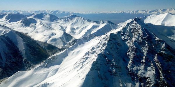 Поправки в Водный кодекс, запрещающие разработку на ледниках Давыдов и Лысый, внесены на рассмотрение депутатов