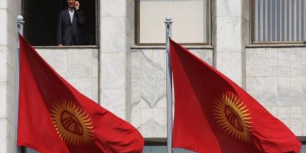 (Кыргызча) Парламенттеги коалицияны ыдыратуу сунушу