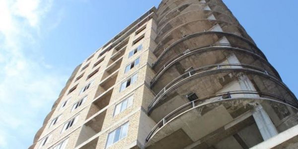(Русский) Депутаты предлагают разрешить приватизацию служебного жилья тем, кто получил квартиры в порядке очередности