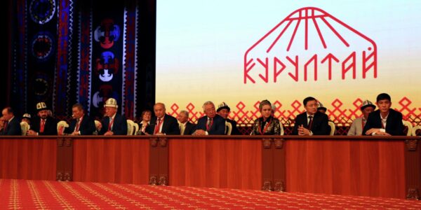 Опубликован Указ Президента Кыргызской Республики «О проведении Народного Курултая»